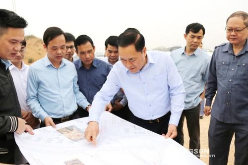 Chủ tịch UBND tỉnh kiểm tra tình hình triển khai các dự án tại huyện Hữu Lũng: Tập trung cao độ để tháo gỡ vướng mắc