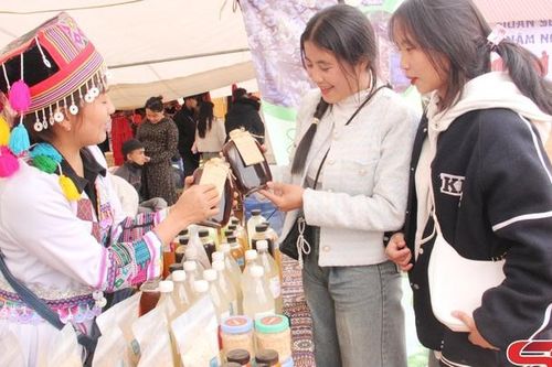 Khẳng định vai trò kinh tế tập thể và tư nhân