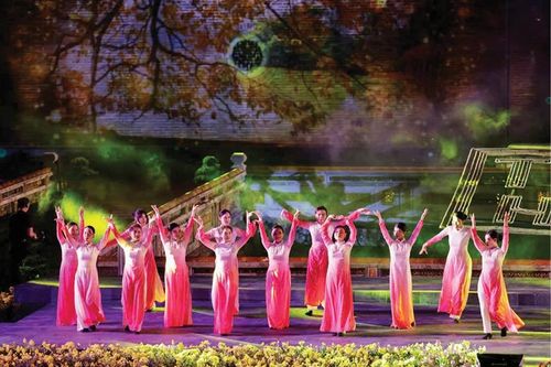 Festival Huế - nhịp cầu văn hóa và hội nhập