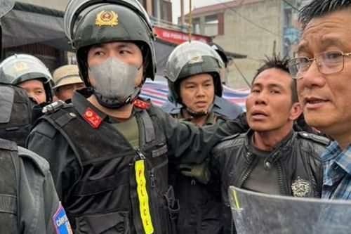 Công an Bắc Ninh giải cứu bé gái bị tên cướp bắt làm con tin