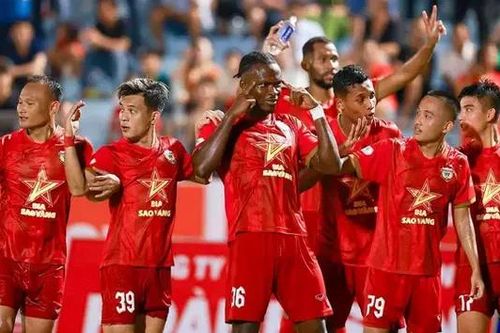 Bóng đá Việt Nam có thay đổi đột phá