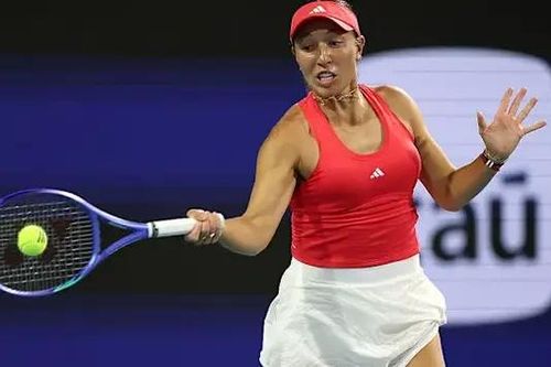 Jessica Pegula giành quyền vào bán kết Miami Open