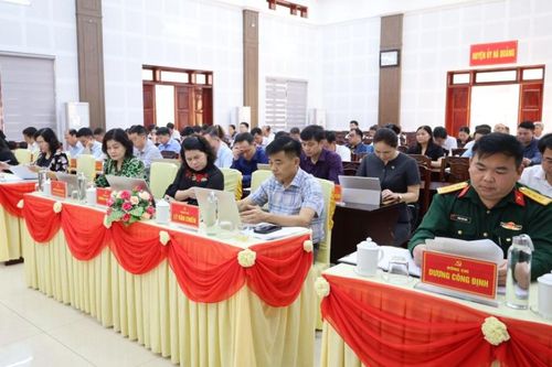 Trưởng Ban Tổ chức Tỉnh ủy Nguyễn Thúy Anh dự Hội nghị Ban Chấp hành Đảng bộ huyện Hà Quảng lần thứ 22 (mở rộng)