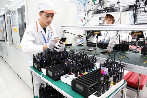 Tạo lợi thế cạnh tranh trong phát triển công nghệ số