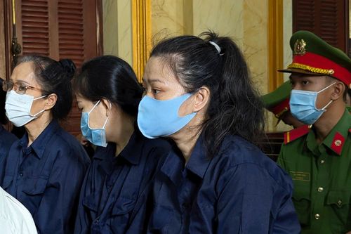 Vụ buôn lậu 6 tấn vàng từ Campuchia: Bác kháng cáo, buộc nộp lại gần 8.500 tỷ