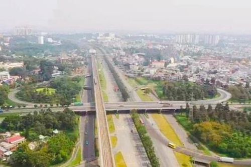 TP Hồ Chí Minh cân nhắc điều chỉnh đơn giá bồi thường dự án xa lộ Hà Nội mở rộng