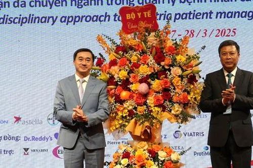 Phát triển mô hình chăm sóc tích hợp, ứng dụng trí tuệ nhân tạo trong chăm sóc người cao tuổi