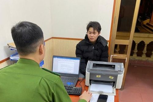 Bắt đối tượng điều khiển xe máy đâm CSGT trọng thương