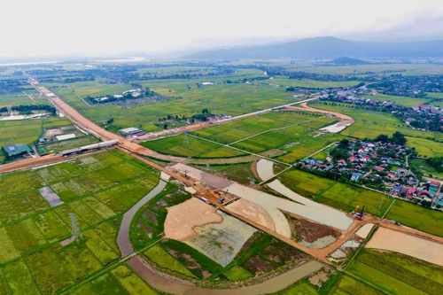 Hà Tĩnh: Sai phạm trong công tác bồi thường, nhiều cán bộ chịu kỷ luật