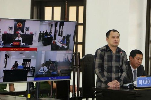 Tuyên án nhóm lừa đảo 'việc nhẹ lương cao' tại Campuchia