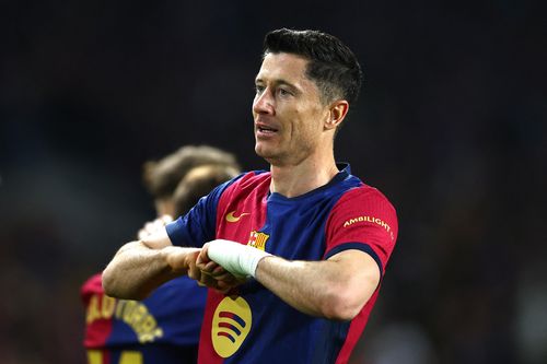 Lewandowski vẫn là số một ở Barcelona