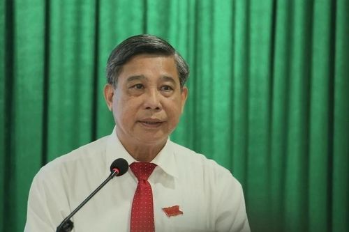 SẮP XẾP BỘ MÁY: Tập trung thực hiện thật tốt công tác nhân sự, không để 'chảy máu chất xám'