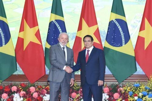 Thủ tướng Phạm Minh Chính hội kiến với Tổng thống Brazil Luiz Inacio Lula da Silva
