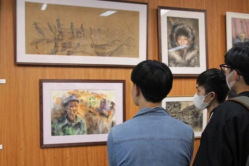 Người trẻ dấn thân tìm kiếm vẻ đẹp của nghệ thuật