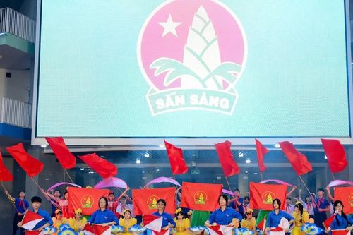 Sôi nổi liên hoan nghệ thuật 'Cháu ngoan Bác Hồ - Chủ nhân Thăng Long'