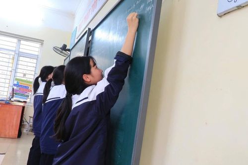 Thực hiện Thông tư 29: Công bằng quyền lợi của thầy trò