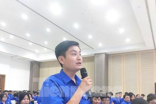 Thanh niên Bình Dương đối thoại với lãnh đạo tỉnh về chuyển đổi số, phát triển kinh tế số
