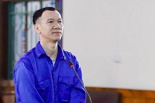 Chủ nhà vác dao truy sát bạn nhậu vì 'cây muốn lặng mà gió chẳng ngừng'