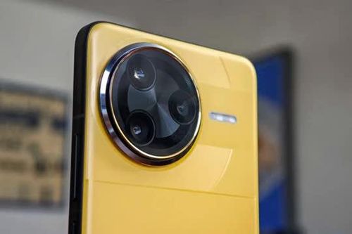 Xiaomi giới thiệu smartphone mạnh ngang Galaxy S25 Ultra, camera đỉnh cao, sạc 120W, giá từ 16,6 triệu đồng