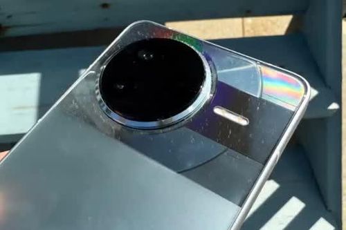 Smartphone gaming cấu hình 'siêu khủng', pin 6.000mAh, chống nước, giá 12,77 triệu đồng