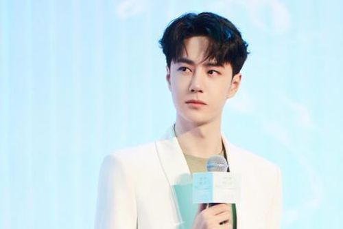 Vương Nhất Bác gặp tai nạn nghiêm trọng