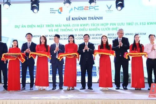 Khánh thành Dự án điện mặt trời mái nhà, hướng tới tương lai xanh