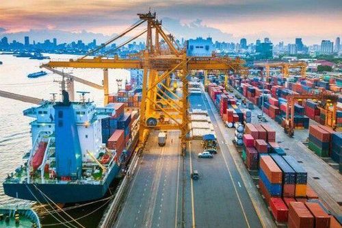Chiến tranh thương mại: Ngành nào của Việt Nam hưởng lợi, ngành nào gặp khó?