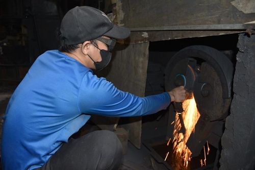 Giữ 'lửa' cho nghề rèn Đa Sỹ