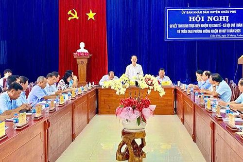 UBND huyện Châu Phú sơ kết tình hình thực hiện nhiệm vụ kinh tế - xã hội quý I