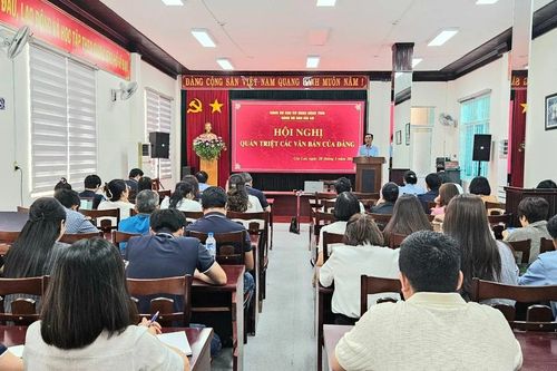 Báo Gia Lai quán triệt các văn bản của Đảng