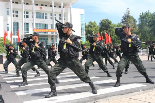 Vì sự bình yên, hạnh phúc của nhân dân