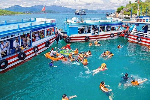Khánh Hòa đón hơn 2,5 triệu lượt khách du lịch trong quý I/2025