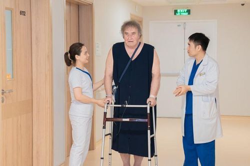 Tại sao Vinmec là điểm đến y tế hàng đầu cho người Anh, Pháp, Úc?