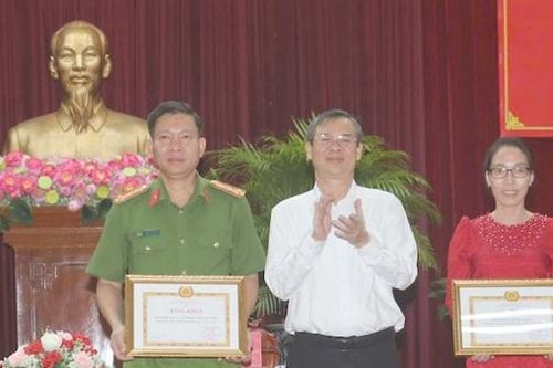 Công an Cần Thơ đấu tranh hiệu quả với tội phạm trên không gian mạng