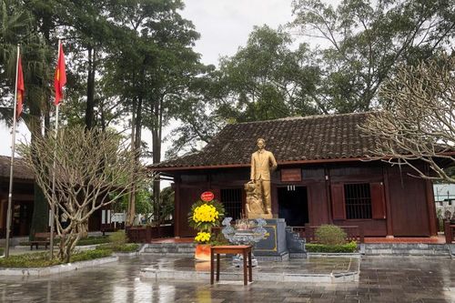 Hoàng Đình Giong - người trực tiếp gây dựng Chi bộ Đảng cộng sản đầu tiên của Cao Bằng