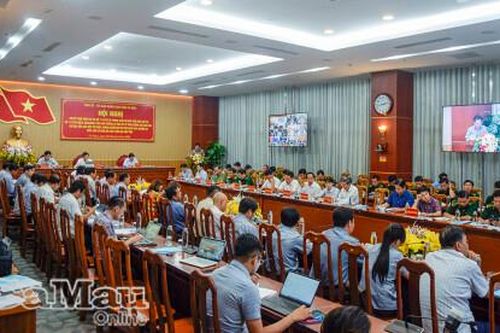 Quan tâm đến sinh kế cho người dân mới là cái gốc lâu dài
