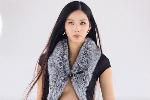 Á hậu Hoàng Thùy sẽ trình diễn tại 'Tuần lễ thời trang Thượng Hải'
