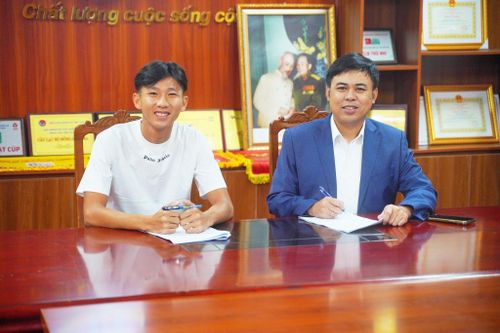 Cầu thủ Lào đầu tiên trong lịch sử V.League làm điều tương tự Tiến Linh