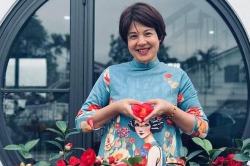 Khu vườn rực rỡ của MC Diễm Quỳnh được chồng cô mát tay chăm sóc