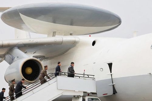 Triều Tiên chế tạo 'máy bay mắt thần' dựa trên vận tải cơ IL-76 của Nga?