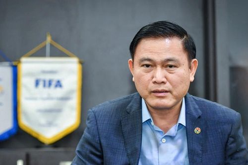 Bóng đá Việt Nam: Thở phào với ông Trần Anh Tú