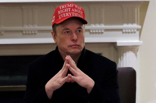 Elon Musk thừa nhận quá tải