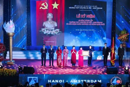 40 năm Hà Nội - Amsterdam: thương hiệu giáo dục mũi nhọn của Thủ đô và cả nước