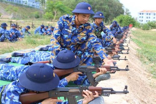 Rèn luyện khí chất người chiến sĩ Hải quân