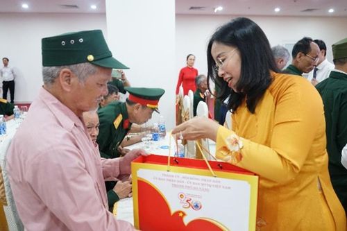 Thấm đượm nghĩa tình Đà Nẵng với các địa phương kết nghĩa
