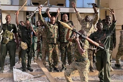 Quân đội Sudan mở rộng quyền kiểm soát vùng thủ đô, Đại sứ quán Mỹ tại Syria cảnh báo nguy cơ tấn công gia tăng