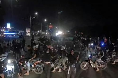 Vụ cầm hung khí hỗn chiến trên quốc lộ ở Khánh Hòa: Triệu tập 71 thanh niên