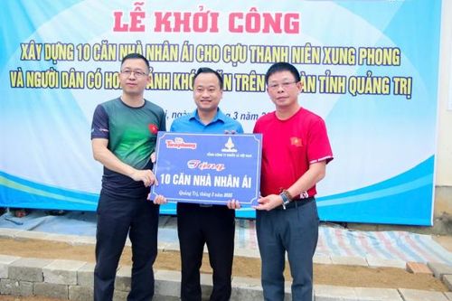Khởi công xây dựng 10 căn nhà cho cựu thanh niên xung phong và hộ nghèo tỉnh Quảng Trị