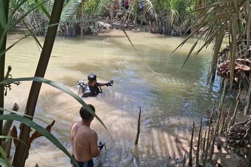 Nhậu say rồi bơi qua sông về nhà, người đàn ông chết đuối