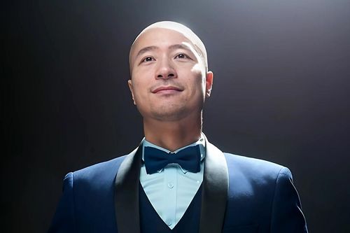 Khoảnh khắc định mệnh thay đổi cuộc đời nhạc trưởng Đồng Quang Vinh